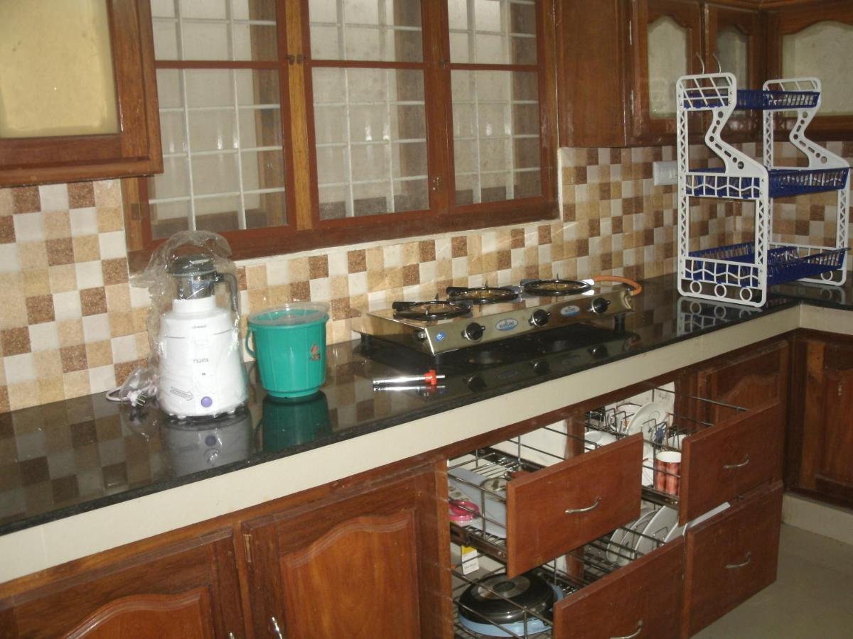 Jacaranda Holiday Home Коччи Экстерьер фото